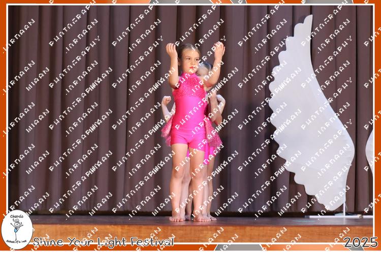 8933018 - vwm4q4waghvby9y