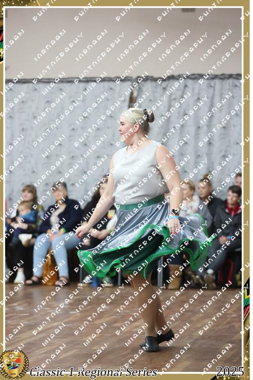 9008486 - hyjidmvivhjnuiv